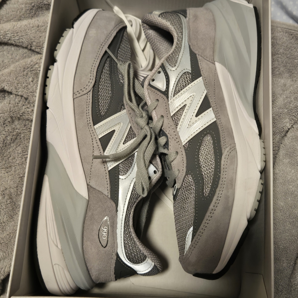 New Balance Gray Sneakers